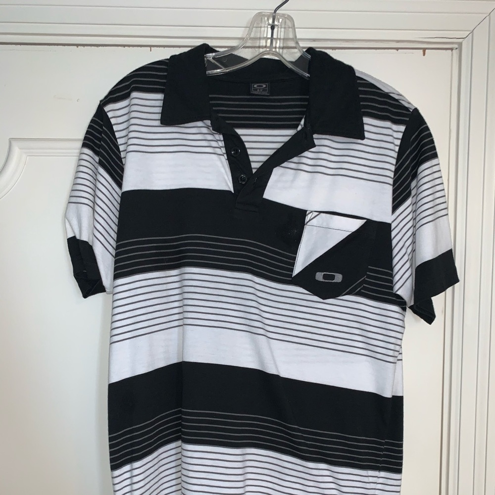 Oakley collard shirt